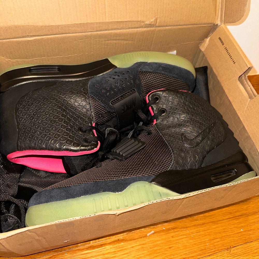 Nike Air Yeezy 2 “Solar Red” Men’s Size 11